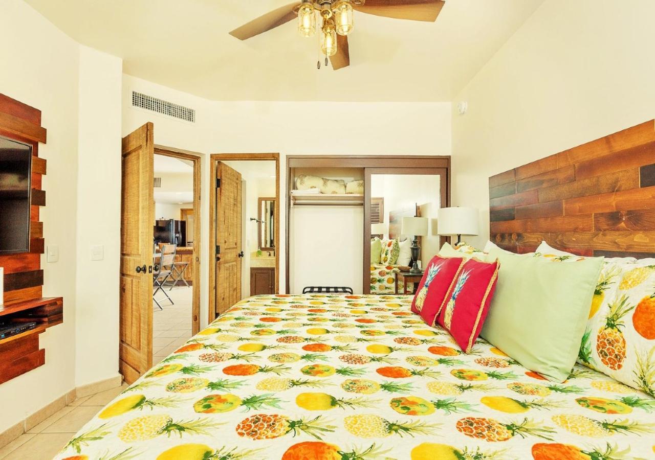 Right On The Beach! Rocky Point Condo Rental - 2 Bedroom Penthouse Beachfront Dış mekan fotoğraf
