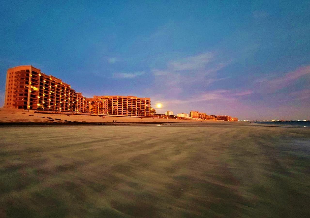 Right On The Beach! Rocky Point Condo Rental - 2 Bedroom Penthouse Beachfront Dış mekan fotoğraf
