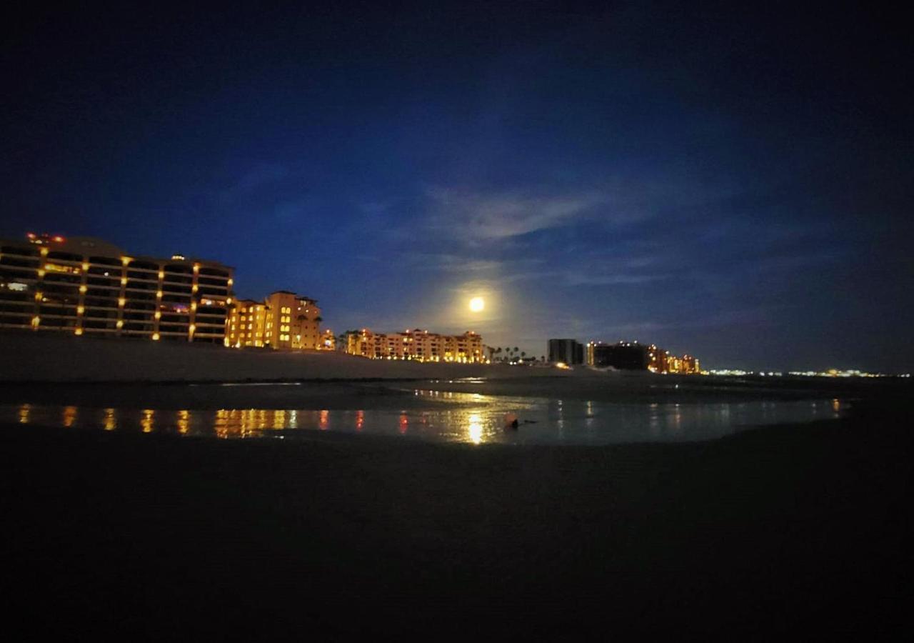 Right On The Beach! Rocky Point Condo Rental - 2 Bedroom Penthouse Beachfront Dış mekan fotoğraf